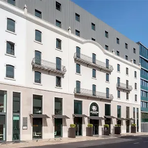 Doubletree By Hilton Fontana Park מלון ליסבון