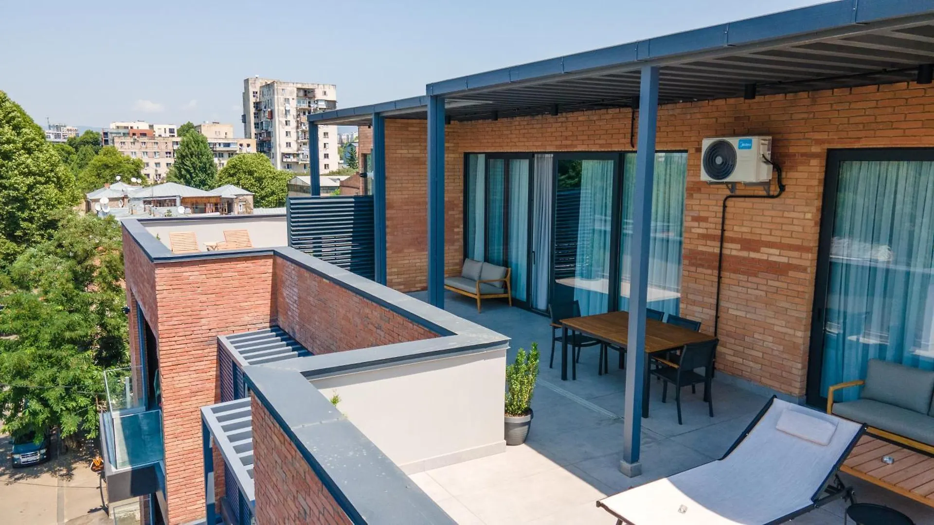 Hotel apartamentowy Qstay Gratus Tbilisi