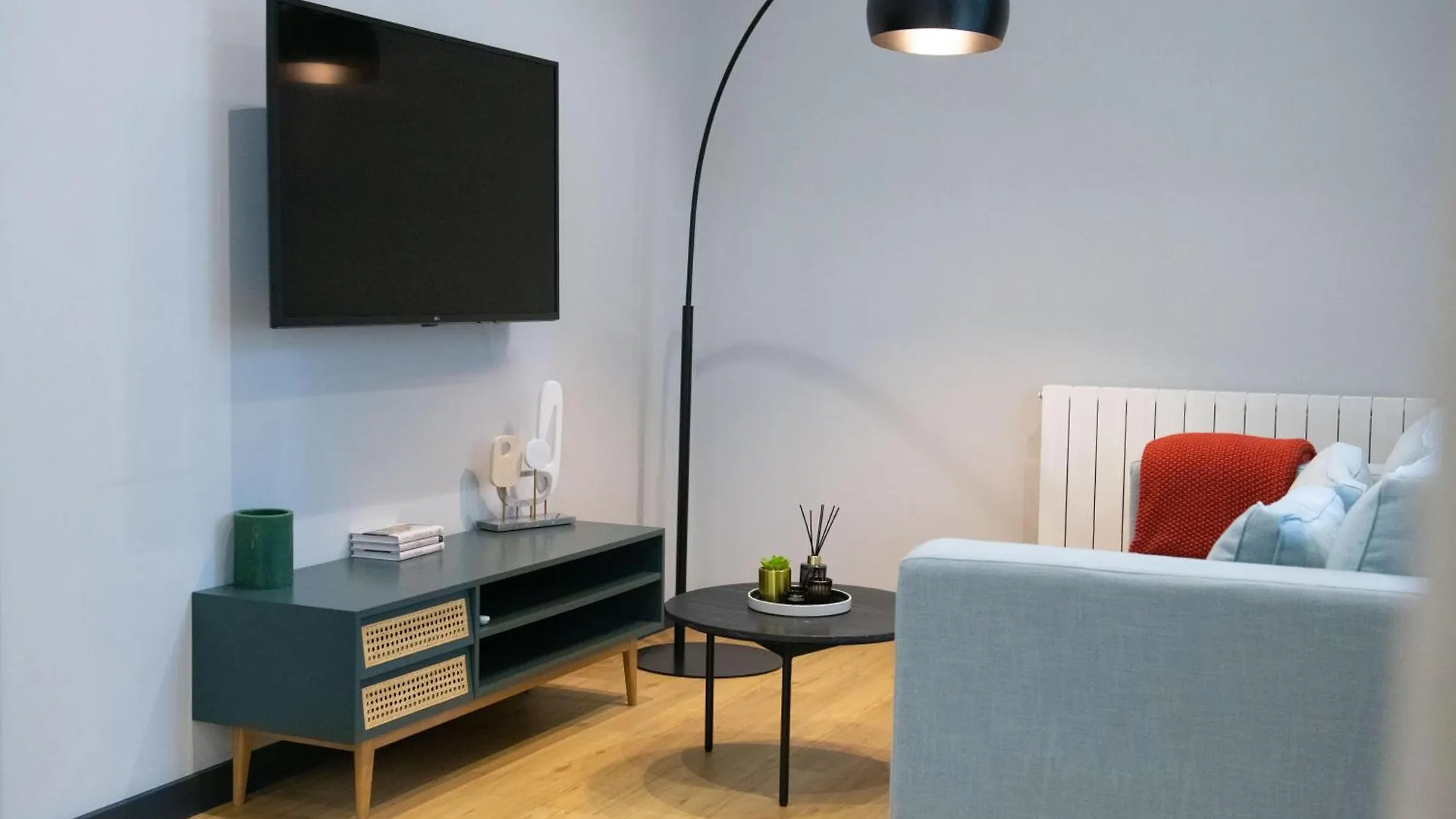 Hotel apartamentowy Qstay Gratus Tbilisi