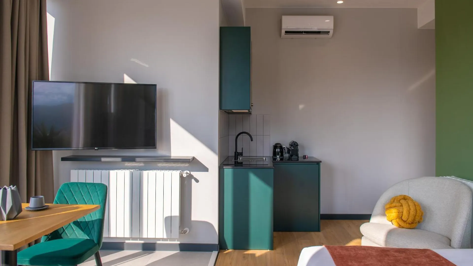Qstay Gratus Tbilisi
